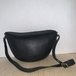 Portland Leather Goods Pebbled Black Medium Koala Sling Bag/Crossbody Quality